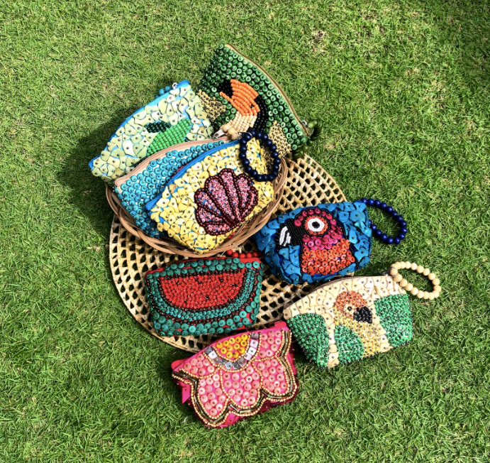 Bird Beaded Wallet - Mask Kit