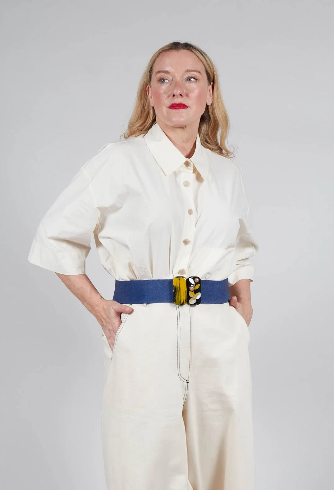 Elasticated Belt with Feature Clasp Buckle in Blue