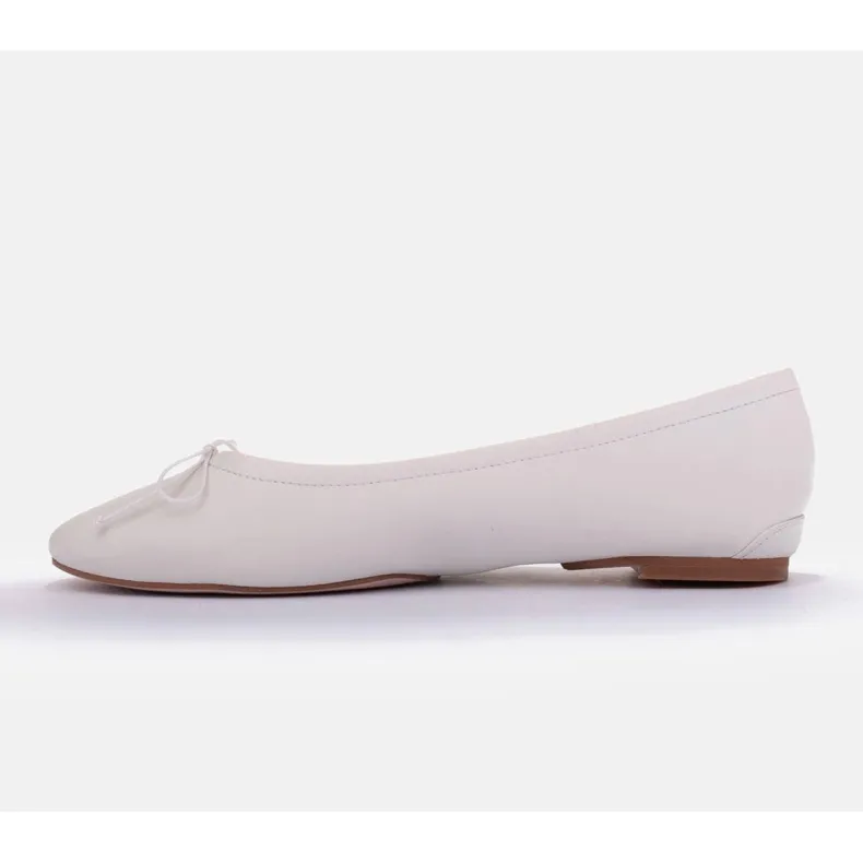 Marco Shoes Passo ballet shoes white