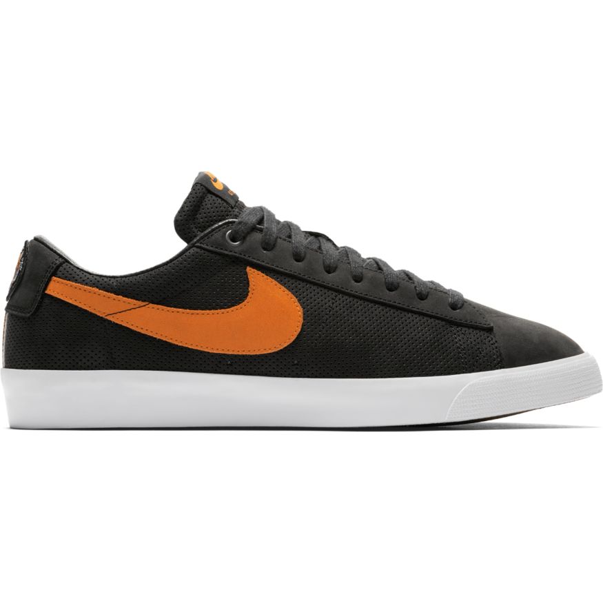 NIKE SB ZOOM BLAZER LOW GT QS