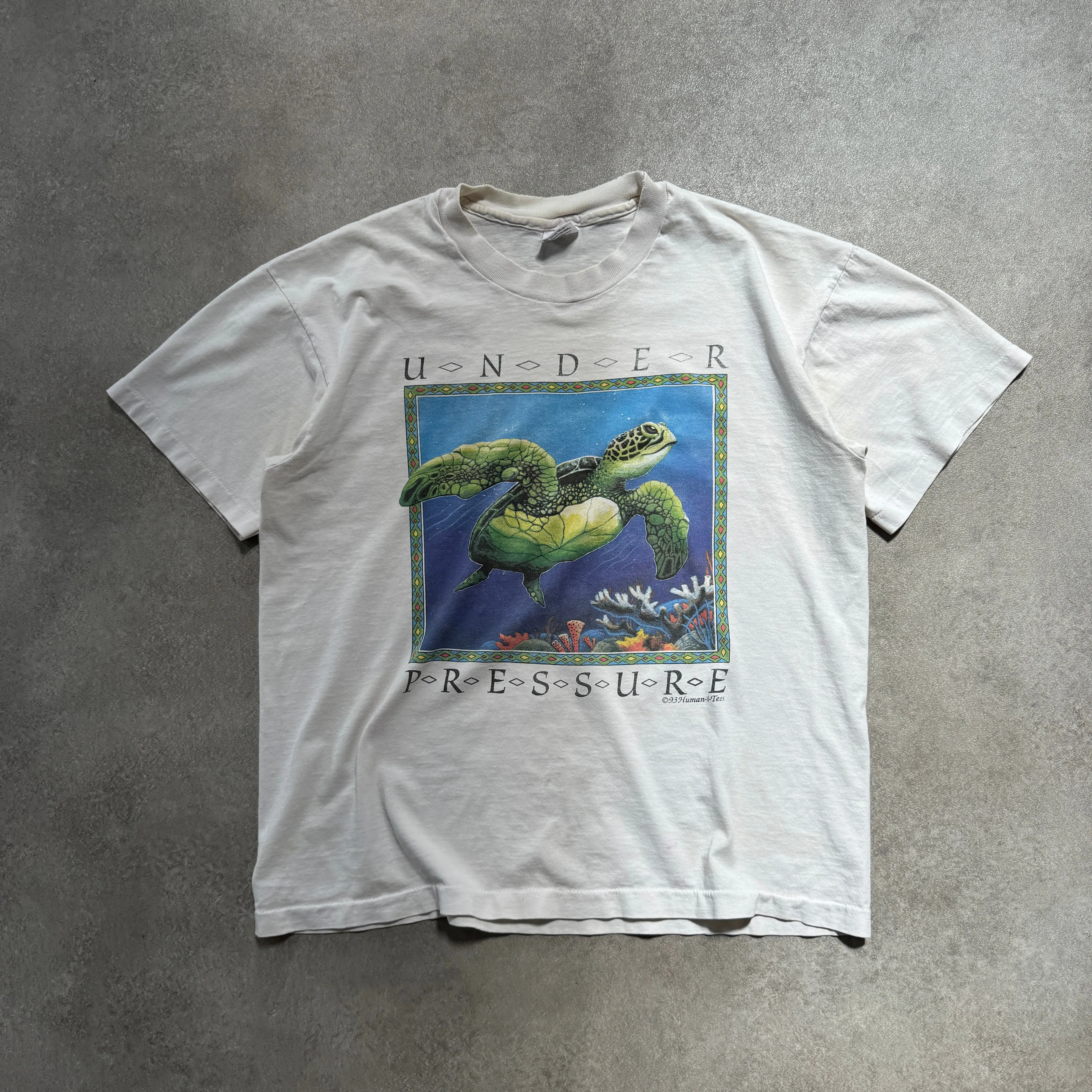 White 90s Unbranded Anvil Human-I-Tees Turtle 1993 Oversized Single Stitch T-Shirt (L)