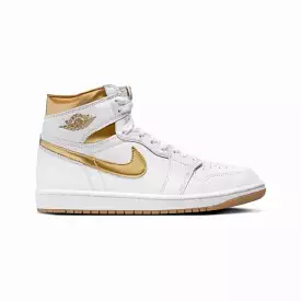 WMN'S AIR JORDAN 1 RETRO HIGH OG 'WHITE/METALLIC GOLD-GUM LIGHT BROWN'